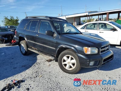 Czwarte zdjęcie samochodu z boku: 2002 NISSAN PATHFINDER LE VIN:JN8DR09Y42W711818 - miniatura