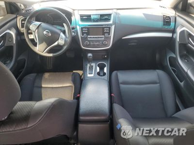 Zdjęcie 8 z 12 samochodu: 2017 NISSAN ALTIMA 3.5SL VIN:1N4BL3AP1HC147005 - miniatura