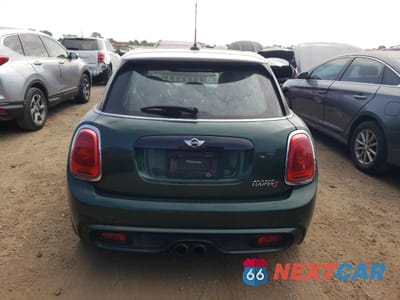 Zdjęcie 6 z 12 samochodu: 2016 MINI COOPER S VIN:WMWXU3C59G2D27622 - miniatura