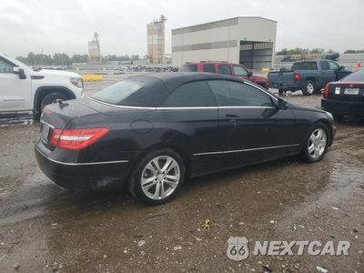 Trzecie zdjęcie samochodu z tyłu: 2011 MERCEDES-BENZ E 350 VIN:WDDKK5GF6BF054144 - miniatura