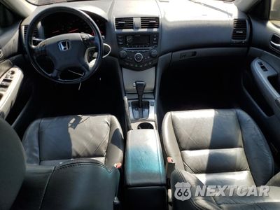 Zdjęcie 8 z 12 samochodu: 2003 HONDA ACCORD EX VIN:1HGCM56693A080618 - miniatura