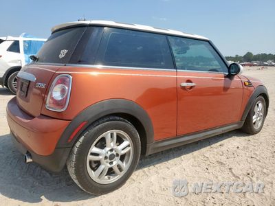 Trzecie zdjęcie samochodu z tyłu: 2011 MINI COOPER VIN:WMWSU3C52BT251090 - miniatura