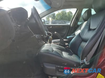 Zdjęcie 7 z 13 samochodu: 2004 VOLVO XC70 VIN:YV1SZ59H141140850 - miniatura
