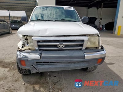 Piąte zdjęcie samochodu w środku: 2000 TOYOTA TACOMA XTRACAB VIN:4TAWN72N0YZ684354 - miniatura