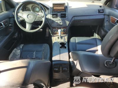 Zdjęcie 8 z 14 samochodu: 2011 MERCEDES-BENZ C 300 VIN:WDDGF5EBXBR153414 - miniatura