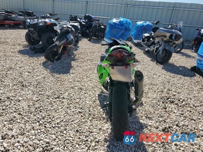 Czwarte zdjęcie samochodu z boku: 2025 KAWASAKI EX500 H VIN:ML5EXGH13SDA60421 - miniatura