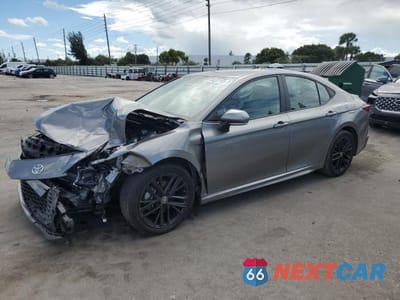 2025 TOYOTA CAMRY XSE 4T1DAACK8SU549566 - główne zdjęcie licytacji z USA - miniatura