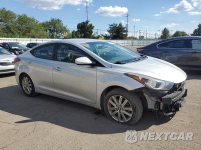 Czwarte zdjęcie samochodu z boku: 2015 HYUNDAI ELANTRA SE VIN:KMHDH4AE2FU236271 - miniatura