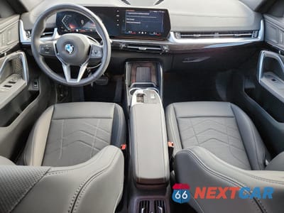Zdjęcie 8 z 14 samochodu: 2025 BMW X2 XDRIVE28I VIN:WBX63GM06S5277474 - miniatura