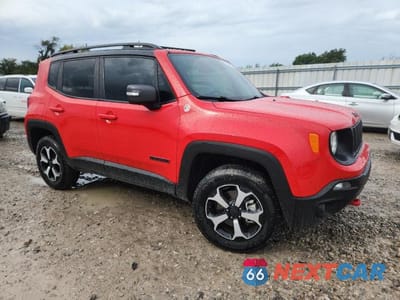 Czwarte zdjęcie samochodu z boku: 2021 JEEP RENEGADE TRAILHAWK VIN:ZACNJDC12MPN34970 - miniatura