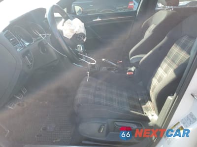 Zdjęcie 7 z 15 samochodu: 2019 VOLKSWAGEN GTI S VIN:3VW5T7AU9KM021546 - miniatura