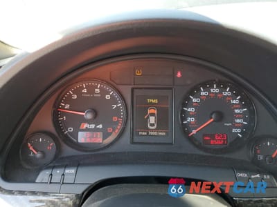 Zdjęcie 9 z 12 samochodu: 2008 AUDI RS4 QUATTRO VIN:WUADU78E28N901371 - miniatura