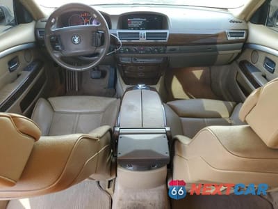 Zdjęcie 8 z 12 samochodu: 2006 BMW 750 LI VIN:WBAHN83576DT63503 - miniatura