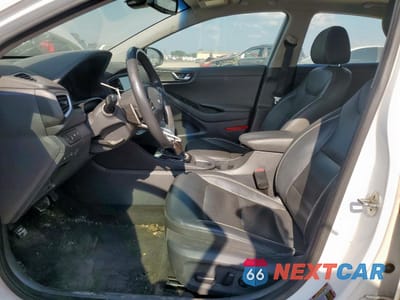 Zdjęcie 7 z 12 samochodu: 2019 HYUNDAI IONIQ LIMITED VIN:KMHC85LC7KU159727 - miniatura