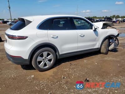 Trzecie zdjęcie samochodu z tyłu: 2019 PORSCHE CAYENNE VIN:WP1AA2AY8KDA07032 - miniatura
