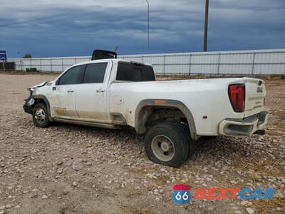 Drugie zdjęcie samochodu z przodu: 2023 GMC SIERRA K3500 DENALI VIN:1GT49WEY1PF212714 - miniatura