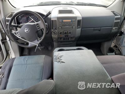 Zdjęcie 8 z 13 samochodu: 2004 NISSAN TITAN XE VIN:1N6AA07BX4N563426 - miniatura