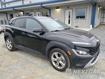 Czwarte zdjęcie samochodu z boku: 2022 HYUNDAI KONA SEL VIN:KM8K32ABXNU818892 - miniatura