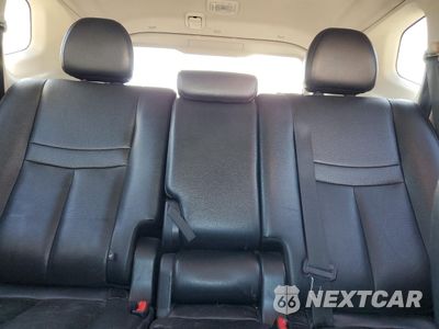 Zdjęcie 10 z 16 samochodu: 2017 NISSAN ROGUE SV VIN:5N1AT2MV0HC810778 - miniatura