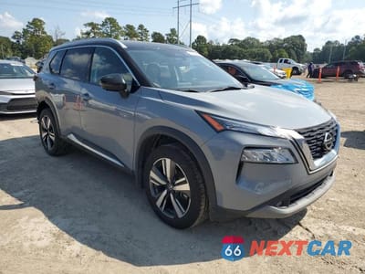 Czwarte zdjęcie samochodu z boku: 2021 NISSAN ROGUE SL VIN:JN8AT3CA7MW019394 - miniatura