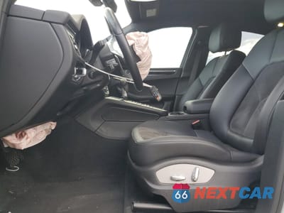 Zdjęcie 7 z 13 samochodu: 2019 PORSCHE MACAN VIN:WP1AA2A52KLB07610 - miniatura