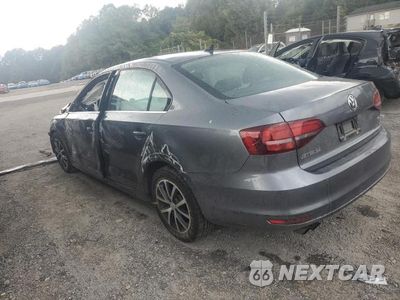 Trzecie zdjęcie samochodu z tyłu: 2018 VOLKSWAGEN JETTA SE VIN:3VWDB7AJXJM242673 - miniatura