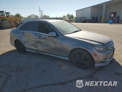 Czwarte zdjęcie samochodu z boku: 2011 MERCEDES-BENZ C 300 VIN:WDDGF5EBXBR153414 - miniatura