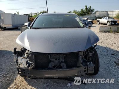 Piąte zdjęcie samochodu w środku: 2017 LEXUS NX 200T BASE VIN:JTJYARBZ3H2066653 - miniatura