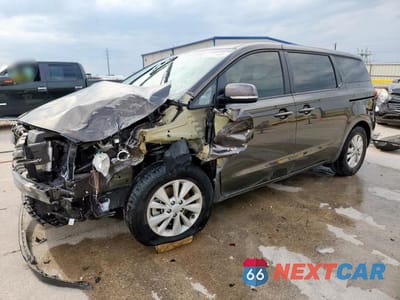 2018 KIA SEDONA LX KNDMB5C1XJ6379617 - główne zdjęcie licytacji z USA - miniatura