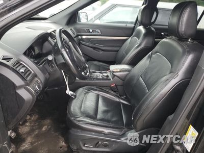 Zdjęcie 7 z 13 samochodu: 2018 FORD EXPLORER XLT VIN:1FM5K8D88JGB20406 - miniatura