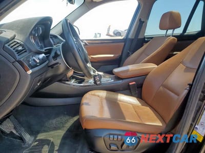 Zdjęcie 7 z 13 samochodu: 2016 BMW X3 SDRIVE28I VIN:5UXWZ7C59G0R32772 - miniatura