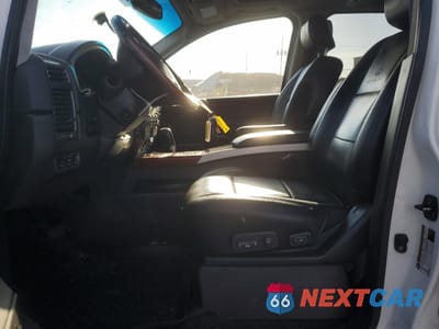 Zdjęcie 7 z 13 samochodu: 2007 INFINITI QX56 VIN:5N3AA08A17N806511 - miniatura