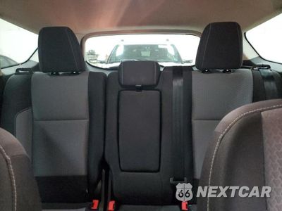 Zdjęcie 10 z 13 samochodu: 2019 FORD ESCAPE SE VIN:1FMCU9GDXKUA31603 - miniatura