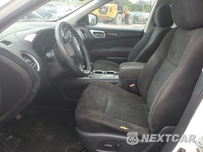 Zdjęcie 7 z 15 samochodu: 2015 NISSAN PATHFINDER S VIN:5N1AR2MN5FC647332 - miniatura
