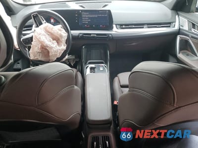 Zdjęcie 8 z 16 samochodu: 2023 BMW X1 XDRIVE28I VIN:WBX73EF09P5W21036 - miniatura