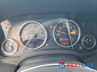 Zdjęcie 9 z 13 samochodu: 2014 JEEP COMPASS LATITUDE VIN:1C4NJDEB7ED670956 - miniatura