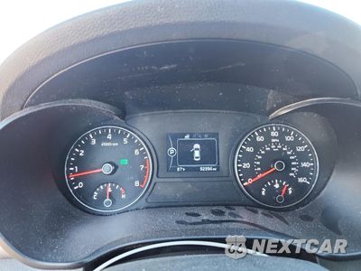Zdjęcie 9 z 15 samochodu: 2018 KIA OPTIMA LX VIN:5XXGT4L31JG254870 - miniatura