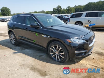 Czwarte zdjęcie samochodu z boku: 2019 JAGUAR F-PACE PRESTIGE VIN:SADCK2FX4KA368349 - miniatura