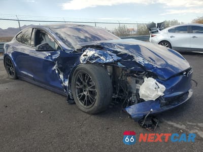 Czwarte zdjęcie samochodu z boku: 2023 TESLA MODEL S VIN:5YJSA1E53PF500147 - miniatura