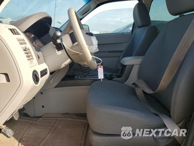 Zdjęcie 7 z 12 samochodu: 2011 FORD ESCAPE XLS VIN:1FMCU0C75BKB53180 - miniatura