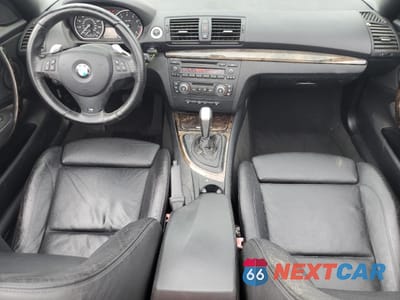 Zdjęcie 8 z 14 samochodu: 2008 BMW 135 I VIN:WBAUN93518VF55682 - miniatura
