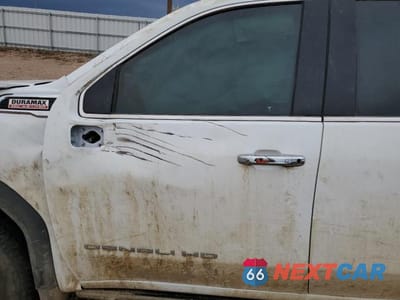 Zdjęcie 7 z 12 samochodu: 2023 GMC SIERRA K3500 DENALI VIN:1GT49WEY1PF212714 - miniatura