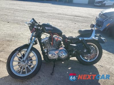 Trzecie zdjęcie samochodu z tyłu: 2008 HARLEY-DAVIDSON XL883 VIN:1HD4CN2138K426520 - miniatura