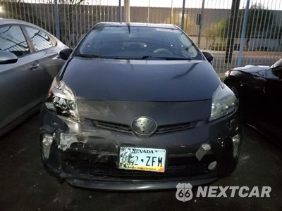 Piąte zdjęcie samochodu w środku: 2014 TOYOTA PRIUS VIN:JTDKN3DU1E0379946 - miniatura