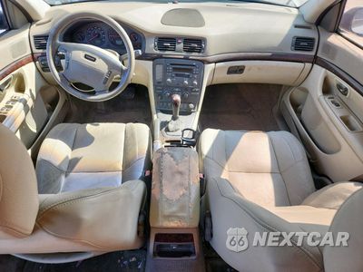 Zdjęcie 8 z 12 samochodu: 2001 VOLVO S80 T6 EXECTUVIE VIN:YV1TS90D311214291 - miniatura
