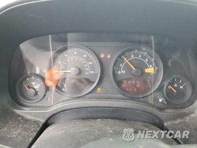 Zdjęcie 9 z 13 samochodu: 2014 JEEP PATRIOT LATITUDE VIN:1C4NJRFB9ED718453 - miniatura