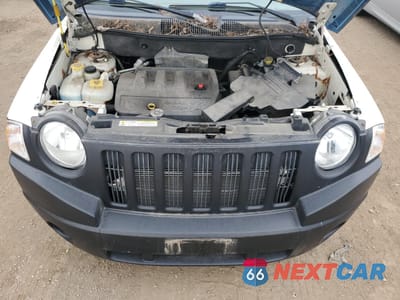 Zdjęcie 11 z 12 samochodu: 2007 JEEP COMPASS VIN:1J8FF47W67D264992 - miniatura