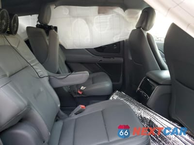 Zdjęcie 11 z 13 samochodu: 2020 LINCOLN AVIATOR RESERVE VIN:5LM5J7XC2LGL36278 - miniatura