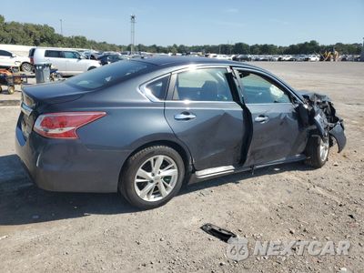 Trzecie zdjęcie samochodu z tyłu: 2013 NISSAN ALTIMA 2.5 VIN:1N4AL3AP5DN431585 - miniatura