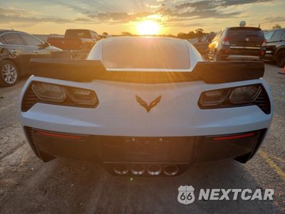 Zdjęcie 6 z 14 samochodu: 2018 CHEVROLET CORVETTE Z06 2LZ VIN:1G1YS2D66J5600087 - miniatura